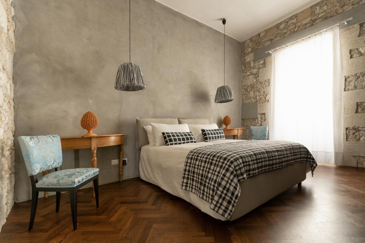 Suite San Tommaso - Ortigia Holidays Syracuse ภายนอก รูปภาพ